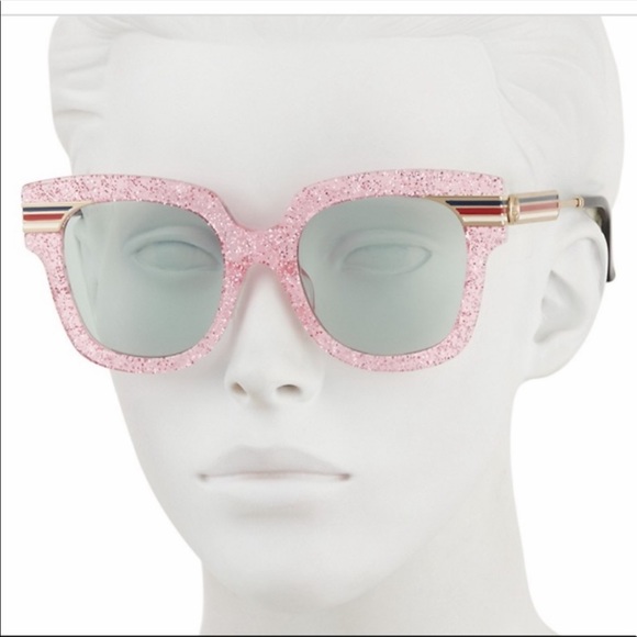 GUCCI Pink Glitter Sunglasses 🕶 - Picture 10 of 11